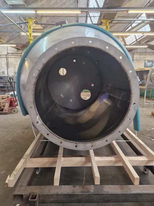 End view of cylindrical fabrication
